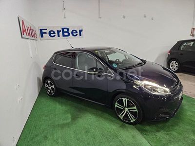 Usado Peugeot 208 GT-line 110 CV (80 kW) 2018 Azul Utilitario