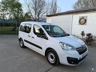 Usado Citroën Berlingo Live 100 CV (73 kW) 2018 Blanco Monovolumen
