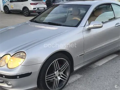 Käytetty Mercedes CLK270 Elegance 170 HP (125 kW) 2004 Harmaa Coupe - kaksiovinen