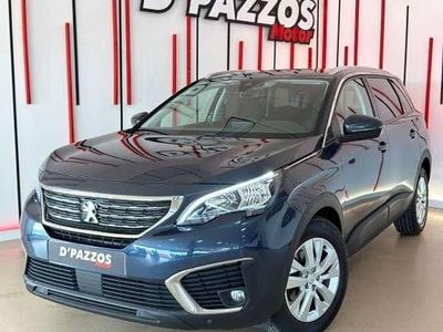 Usado Peugeot 5008 Allure 131 CV (96 kW) 2018 Azul SUV