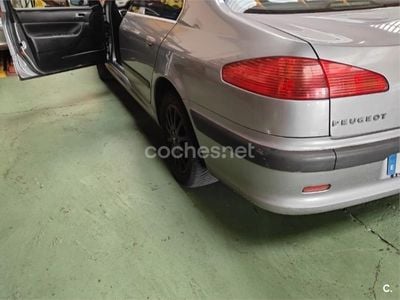 Peugeot 607