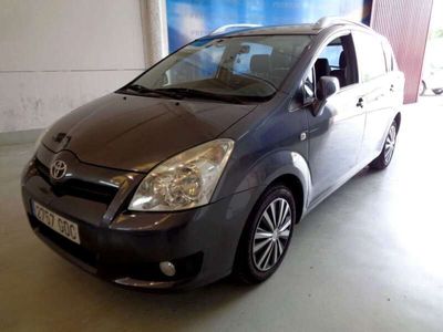 usado Toyota Corolla Verso 1.8i Sol