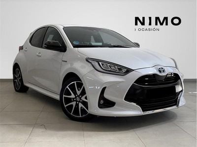 Blanco perlado iceberg Usado 2020 Toyota Yaris Hybrid Style Utilitario | 19.400 € (Un poco caro)