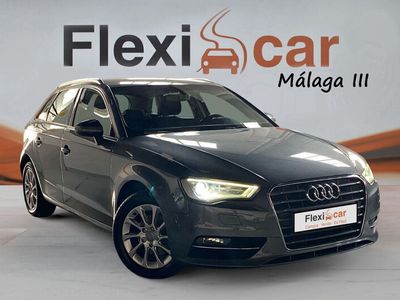 usado Audi A3 Sportback design edition 1.6 TDI S tronic Diésel en Flexicar Málaga 3