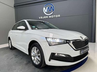 Usado Skoda Scala Active 110 CV (80 kW) 2021 Blanco Utilitario