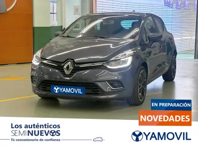 Usado Renault Clio IV Zen 90 CV (66 kW) 2018 Gris