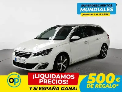 Usado Peugeot 308 Allure 150 CV (110 kW) 2015 Blanco Familiar