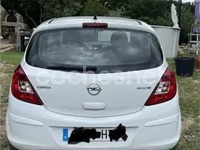 Usado Opel Corsa Expression 75 CV (55 kW) 2014 Blanco Utilitario