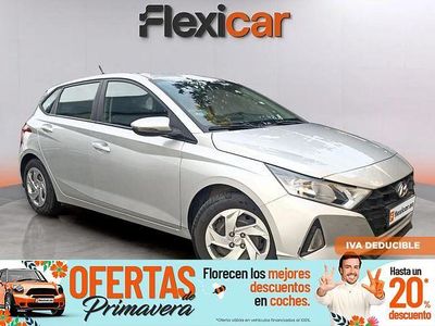Usado Hyundai i20 84 CV (61 kW) 2022 Gris Utilitario