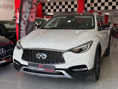 Infiniti QX30