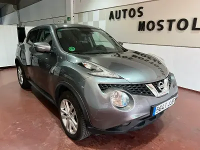 Usado Nissan Juke Tekna 110 CV (80 kW) 2015 Gris / plata SUV