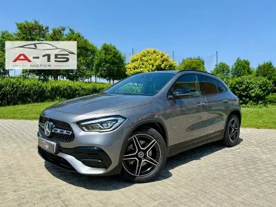 Usado Mercedes GLA200 150 CV (110 kW) 2022 Gris / plata SUV