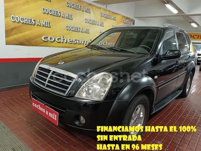 Negro Usado 2010 Ssangyong (KGM) Rexton II SUV | 8999 € (Precio justo)