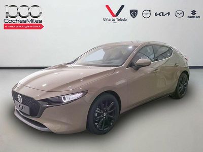 Verde Nuevo 2025 Mazda 3 Sky | 36.190 €