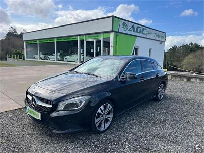Usado Mercedes CLA200 Shooting Brake Urban 136 CV (100 kW) 2016 Negro Familiar