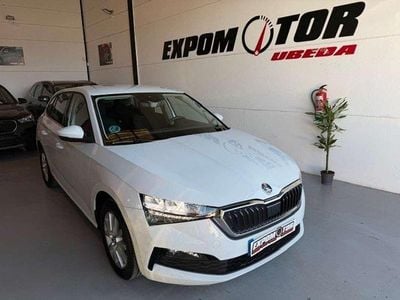 Usado Skoda Scala Style 110 CV (80 kW) 2021 Blanco Utilitario