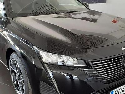 Usado Peugeot 308 Allure 131 CV (96 kW) 2023 Negro perla nera Familiar