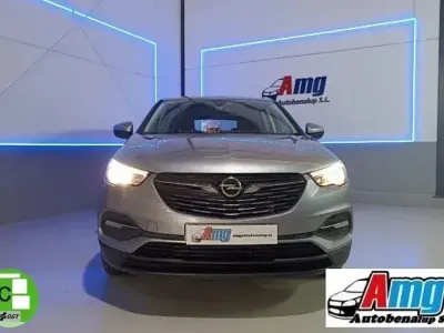 Usado Opel Grandland X S 120 CV (88 kW) 2018 Gris SUV