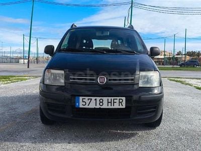 Usado Fiat Panda Active 70 CV (51 kW) 2011 Negro Berlina
