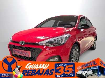 Usado Hyundai i20 100 CV (73 kW) 2020 Rojo Utilitario