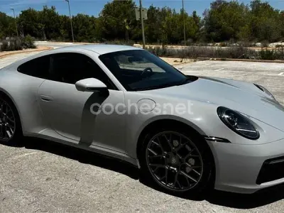 Usado Porsche 911 Carrera 385 CV (283 kW) 2022 Gris / plata Coupe