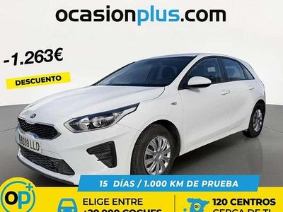 Używany Kia Ceed 120 KM (88 kW) 2020 Biały Hatchback