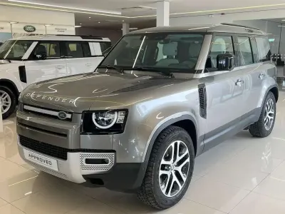 Usado Land Rover Defender S 249 CV (183 kW) 2024 Gris SUV