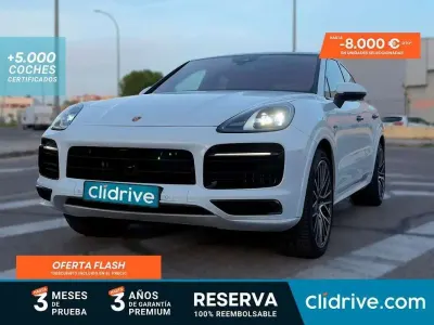 Käytetty Porsche Cayenne Platinum Edition 340 HP (250 kW) 2022 Valkoinen Katumaasturi
