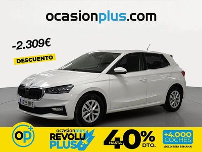Usado Skoda Fabia Selection 95 CV (69 kW) 2024 Blanco Berlina
