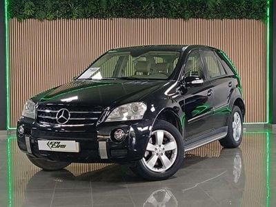 Usado Mercedes ML500 306 CV (225 kW) 2006 Negro SUV