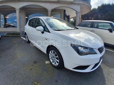 Usado Seat Ibiza Style 105 CV (77 kW) 2014 Blanco Berlina