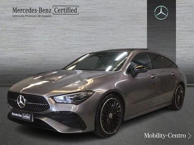 Usado Mercedes CLA200 163 HP (119 kW) 2024 Cinzento