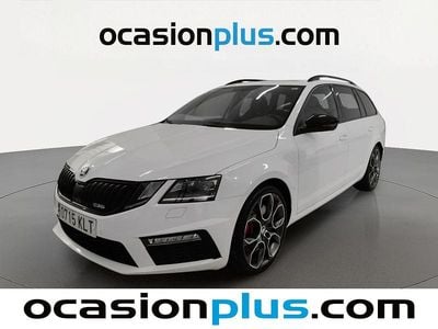 Usado Skoda Octavia RS 230 CV (169 kW) 2018 Blanco Familiar