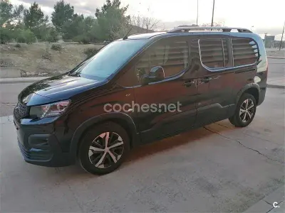 Gebraucht Peugeot Rifter GT 130 PS (95 kW) 2021 Schwarz Van / Kleinbus