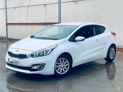 Usado Kia Ceed GT 110 CV (80 kW) 2014 Blanco Berlina