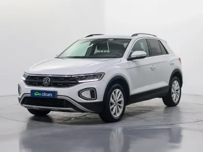 Usado VW T-Roc Life 150 CV (110 kW) 2022 Blanco SUV