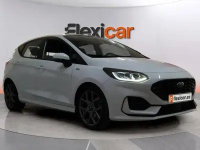 Usado Ford Fiesta ST-Line 125 CV (91 kW) 2022 Blanco Utilitario
