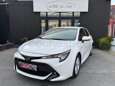 Usado Toyota Corolla Active 122 CV (89 kW) 2020 Blanco Berlina