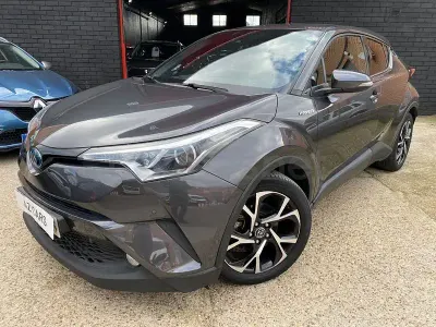 Usado Toyota C-HR Advance 122 CV (89 kW) 2019 Gris / plata SUV