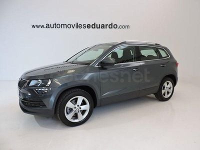 Usado Skoda Karoq Ambition 150 CV (110 kW) 2022 Azul SUV