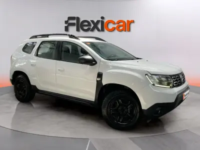 Usado Dacia Duster Comfort 116 CV (85 kW) 2021 Blanco SUV