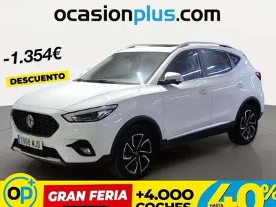 Usado MG ZS Luxury 111 CV (81 kW) 2023 Blanco SUV
