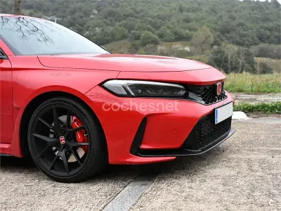 Usado Honda Civic Type R 329 CV (241 kW) 2025 Rojo Berlina
