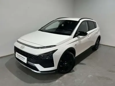Nuevo Hyundai Bayon Blackline 90 CV (66 kW) 2026 Blanco SUV