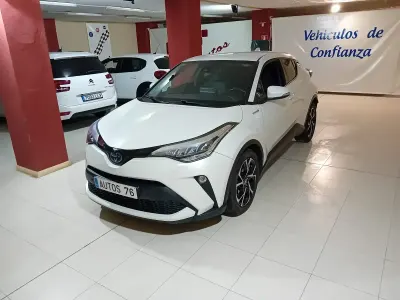 Usado Toyota C-HR Advance 184 HP (135 kW) 2022 Branco SUV