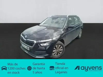 Usado Skoda Kamiq Ambition 95 CV (69 kW) 2022 Negro SUV
