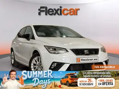 Usado Seat Ibiza FR 110 CV (80 kW) 2023 Blanco Utilitario