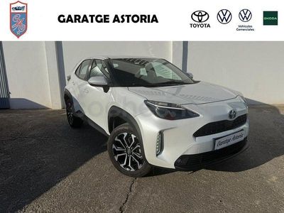 Usado Toyota Yaris Cross Active 116 CV (85 kW) 2024 Blanco SUV