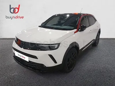 Usado Opel Mokka GS Line 130 CV (95 kW) 2021 Blanco SUV