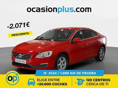 Usado Volvo S60 Momentum 120 CV (88 kW) 2018 Rojo Berlina